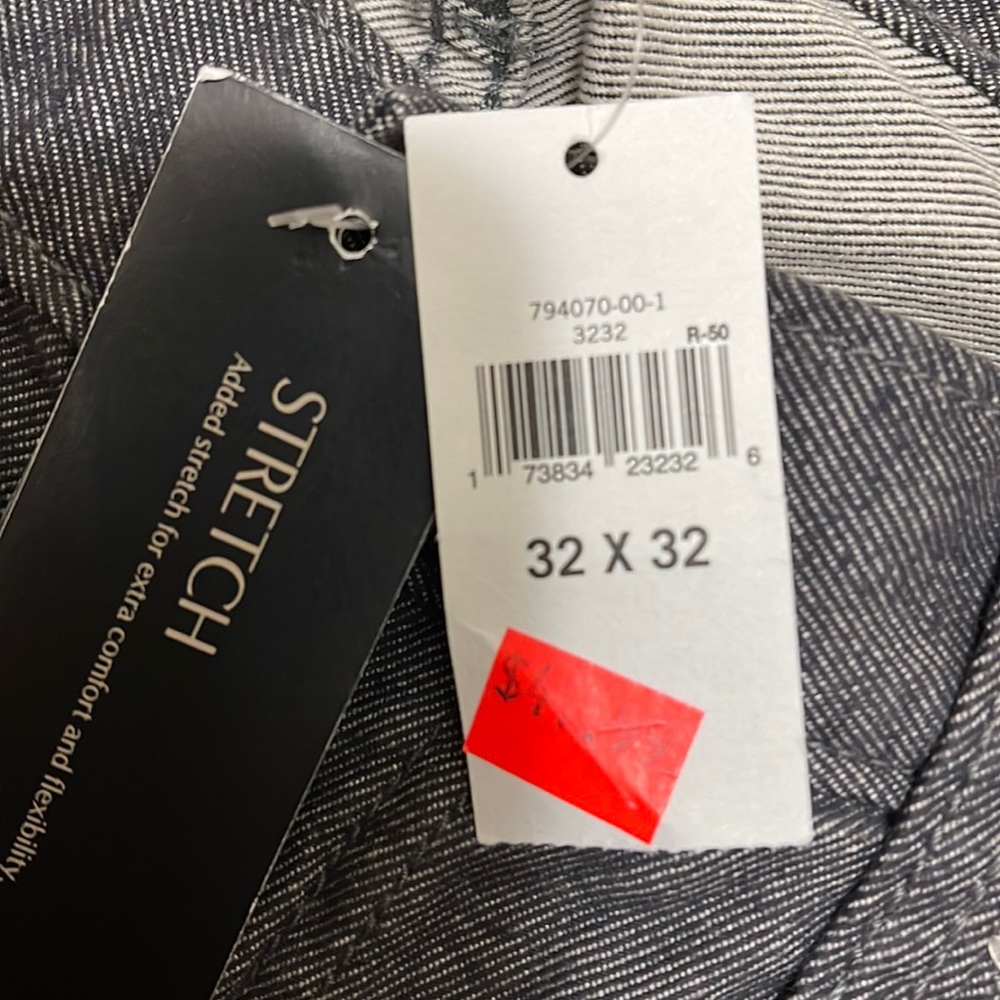 BNWT Banana republic 32x32 stretch slim fit jeans grey.  Super soft & comfy!